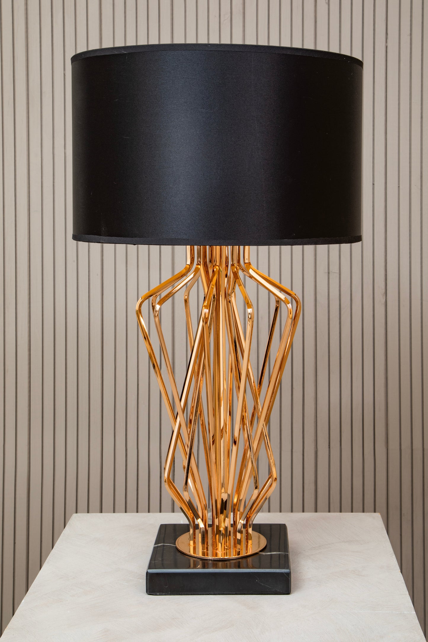 Iris Table Lamp