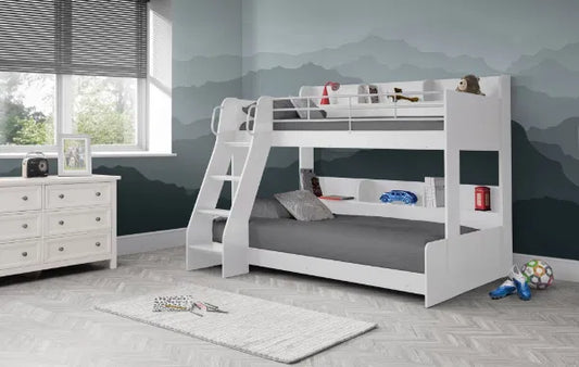 Domino Triple Sleeper White